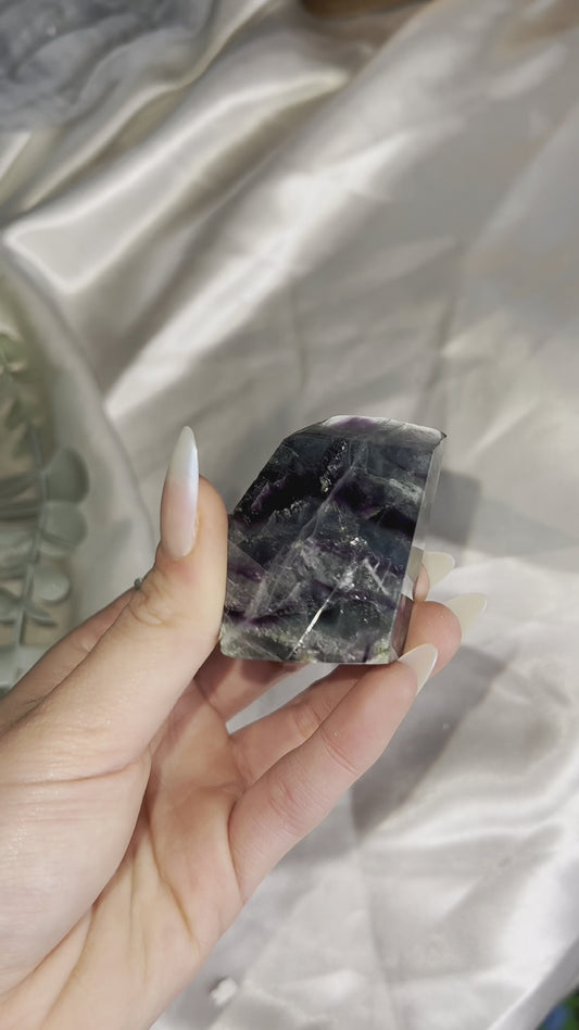 Fluorite Freeform D