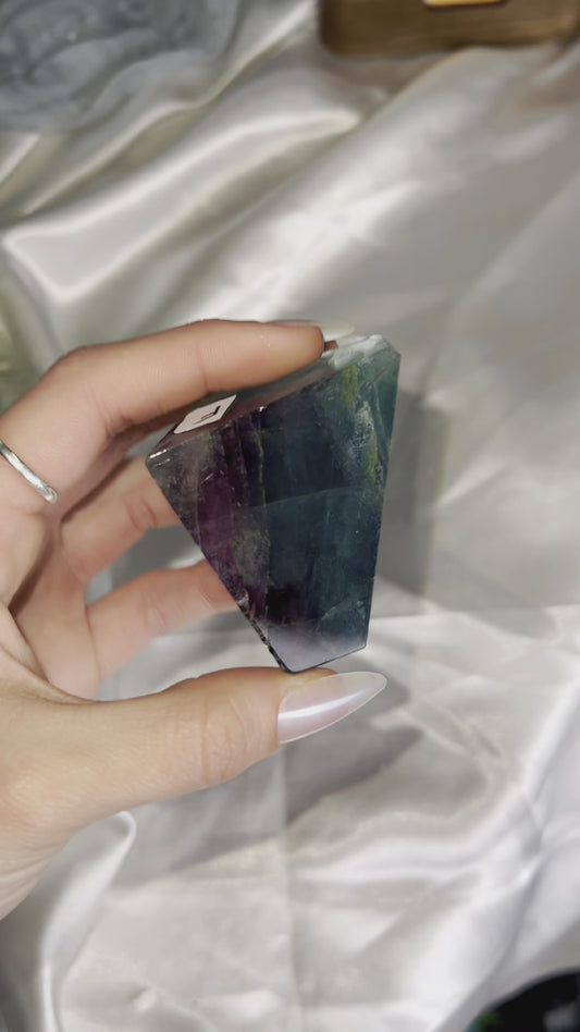Fluorite Freeform F