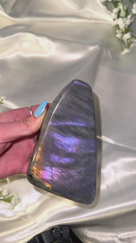 Labradorite Freeform