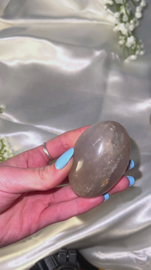 Blue Rose Quartz Palmstone 4