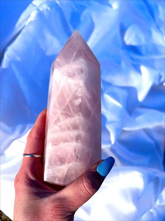 XL Rose Quartz Tower