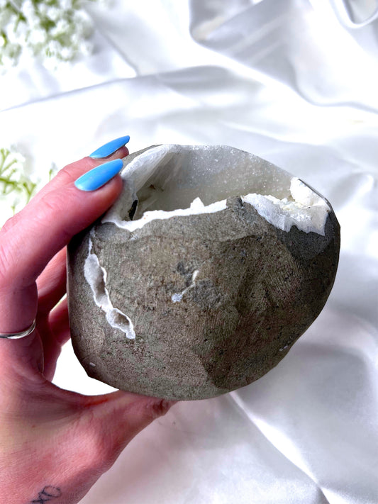 Apophyllite Coconut 2